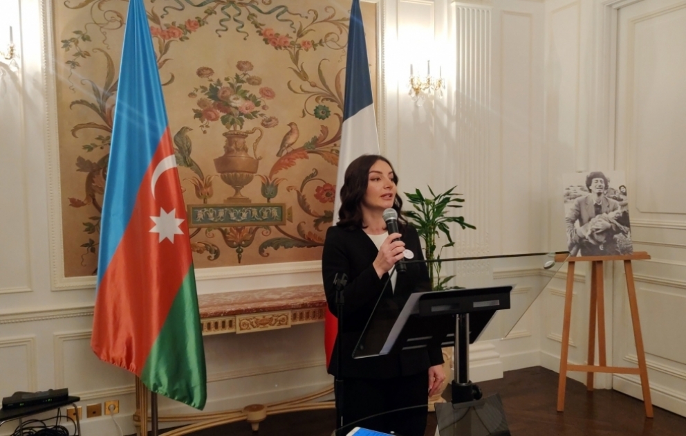 Parisdə Xocalı soyqırımı qurbanlarının xatirəsi yad edilib