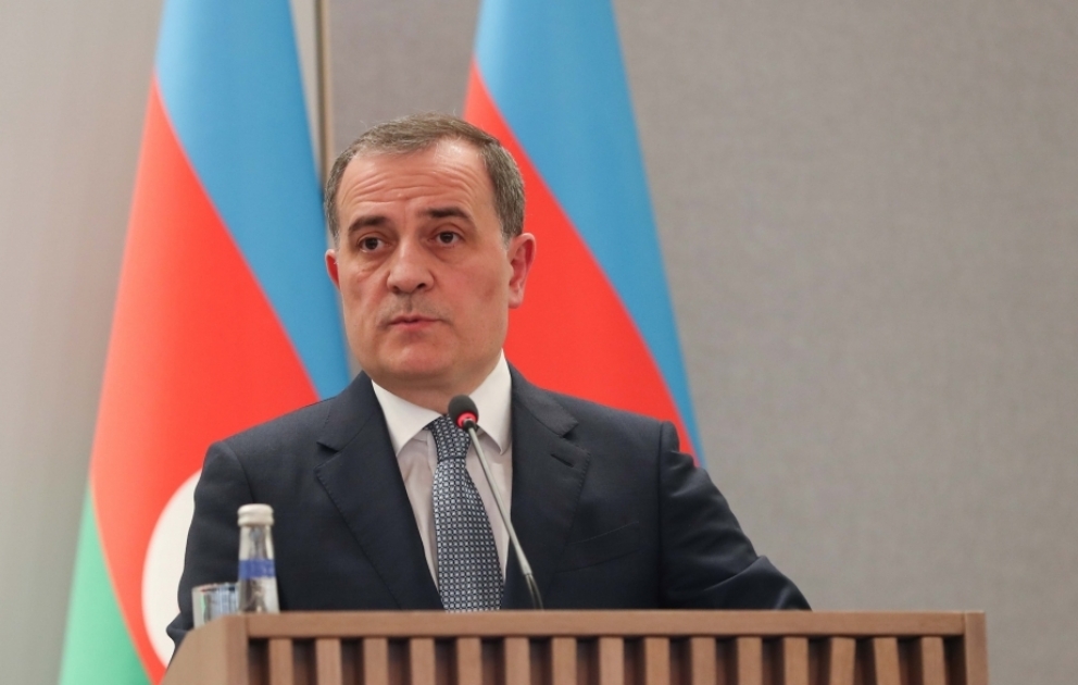 Ceyhun Bayramov: Ermənistanın Laçın yolu ilə bağlı qərarları yanlışdır