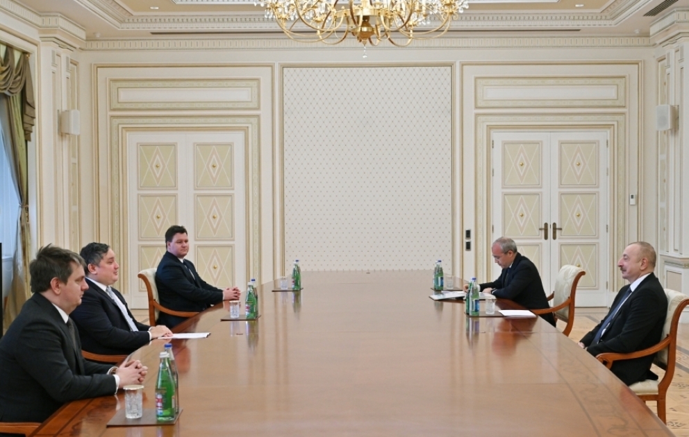 President Ilham Aliyev received Minister for Economic Development of Hungary