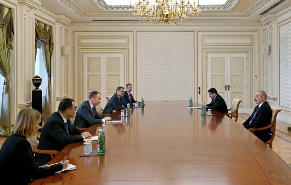 Президент Ильхам Алиев принял специального представителя Европейского Союза по Южному Кавказу