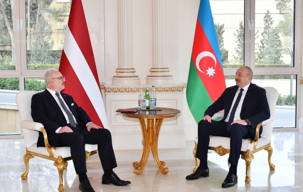 Azərbaycan və Latviya prezidentlərinin məhdud tərkibdə görüşü olub YENİLƏNİB