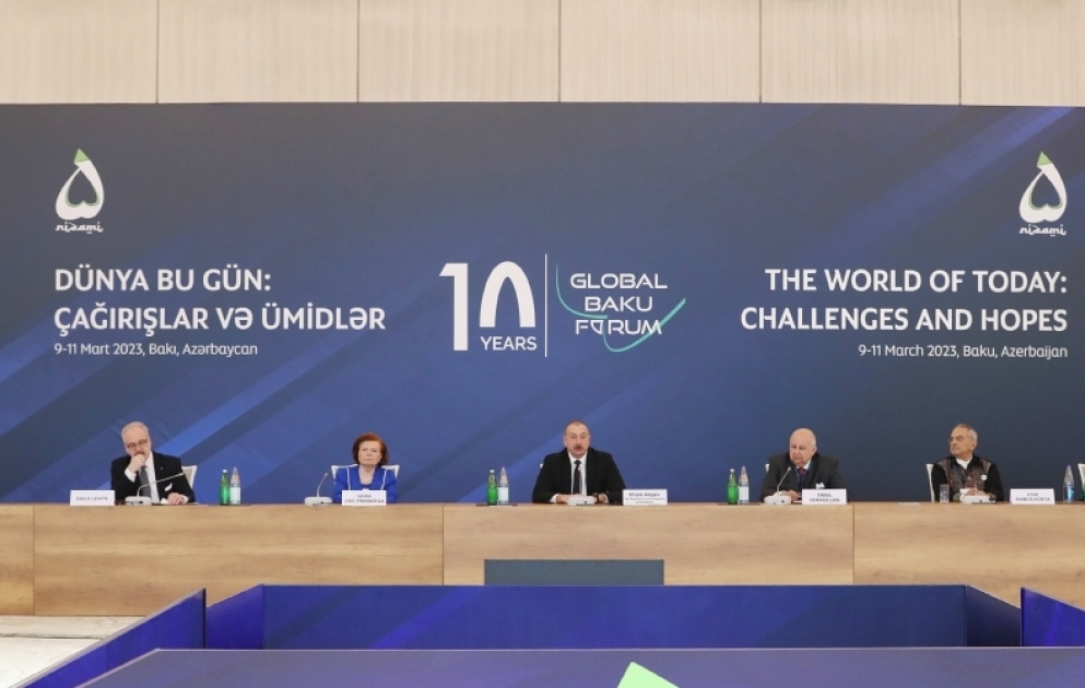 “Dünya bu gün: Çağırışlar və ümidlər” mövzusunda X Qlobal Bakı Forumu işə başlayıb 
Prezident İlham Əliyev Forumun açılış mərasimində iştirak edib