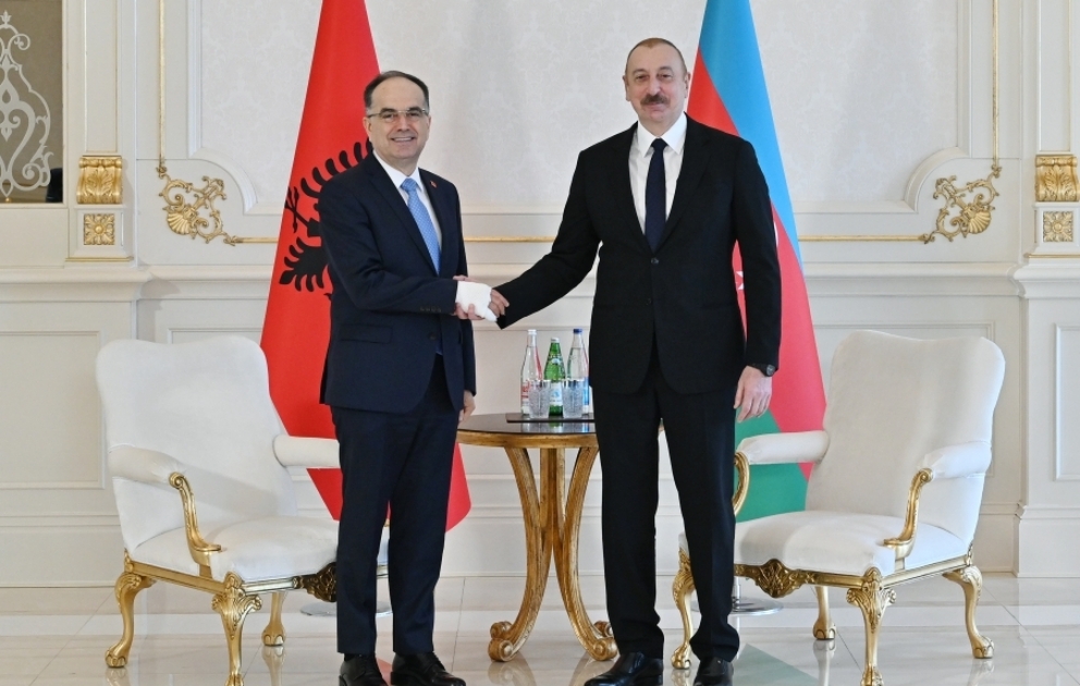 Präsident Ilham Aliyev trifft seinen albanischen Amtskollegen Bajram Begaj