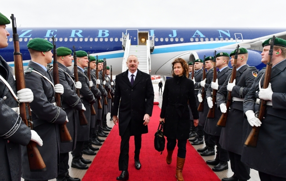 Präsident Ilham Aliyev zu Arbeitsbesuch in Deutschland