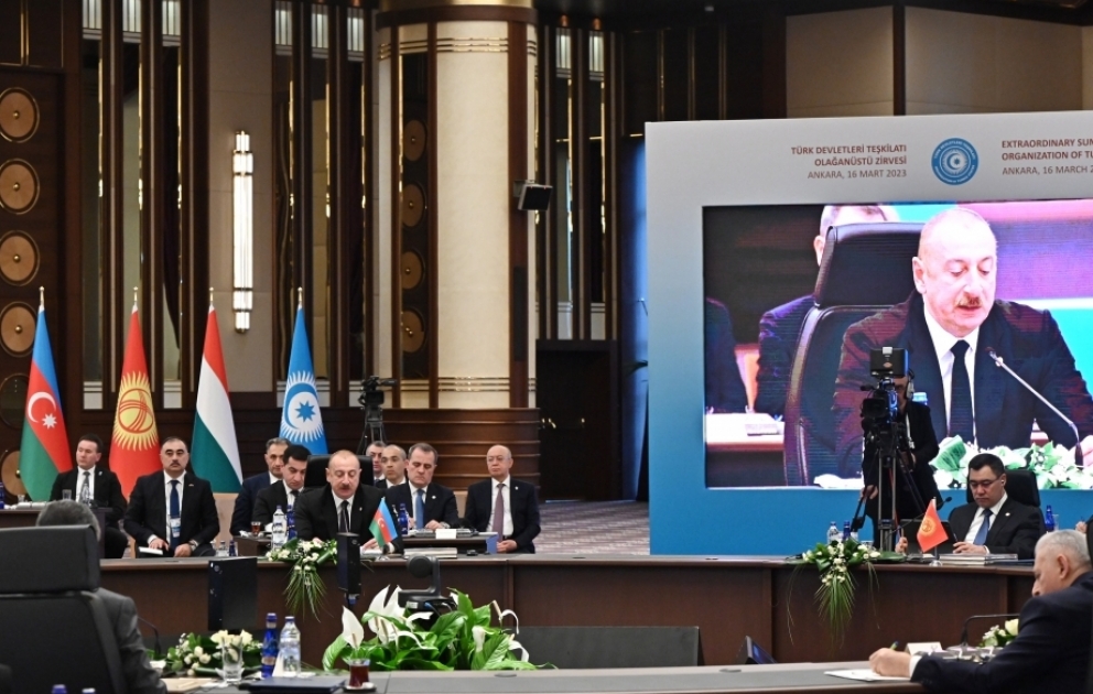 Le Sommet extraordinaire des chefs d’État de l’Organisation des États turciques a débuté à Ankara 
Le président de la République Ilham Aliyev participe au Sommet