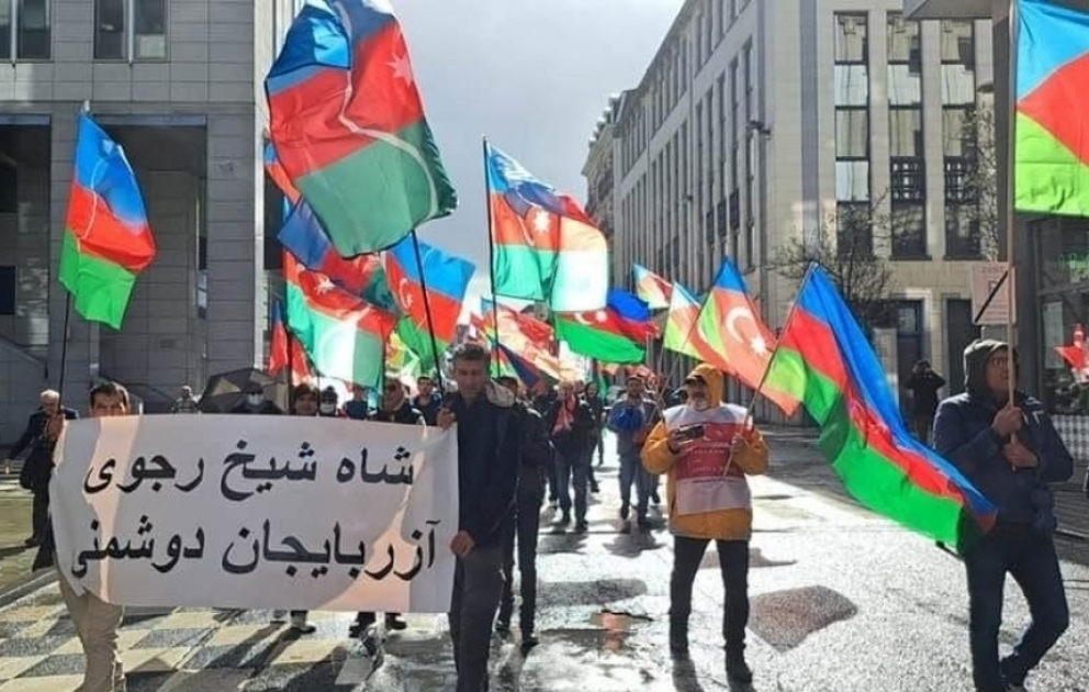В Брюсселе проходит масштабный митинг выходцев из Южного Азербайджана
