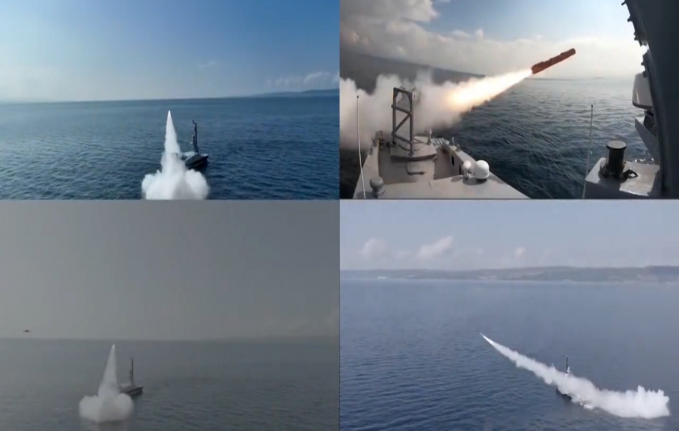 Türkiyə dünyada yeganə olan pilotsuz katerindən raket buraxdı