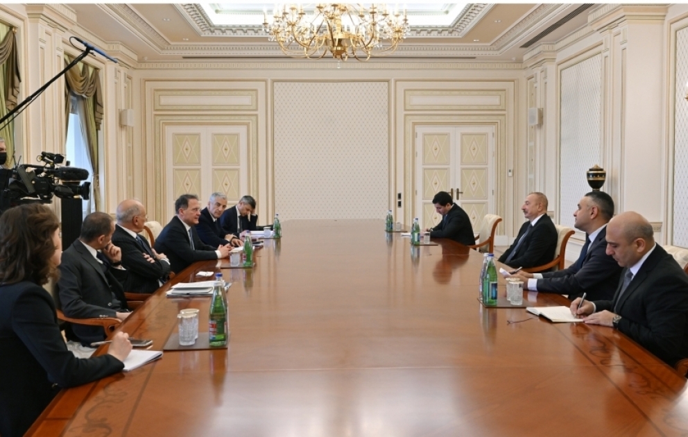President Ilham Aliyev received Deputy Minister of Foreign Affairs and International Cooperation of Italy