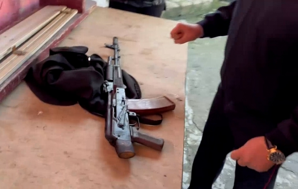 Bakıda “Kalaşnikov” gizlədən şəxs saxlanılıb