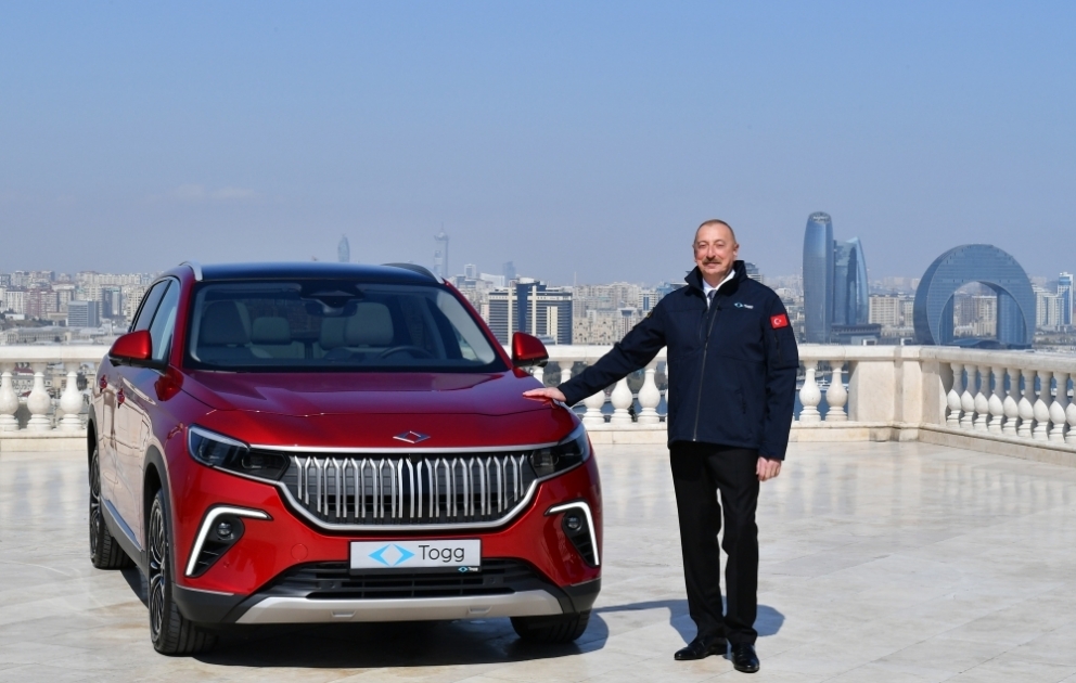 Türkiyənin ilk yerli elektromobili “Togg” Prezident İlham Əliyevə təqdim olundu YENİLƏNİB