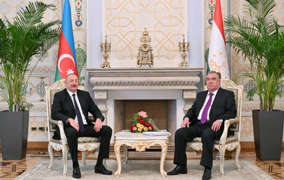 President Ilham Aliyev held one-on-one meeting with President of Tajikistan Emomali Rahmon