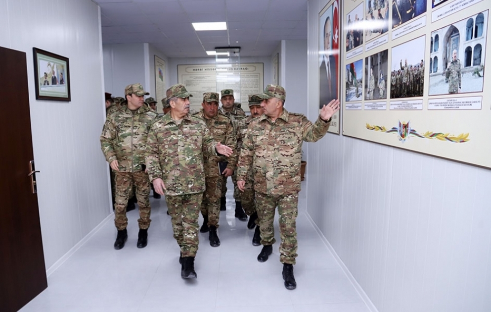 Azerbaijan Defense Minister got acquainted with the conditions created in the newly commissioned military unit