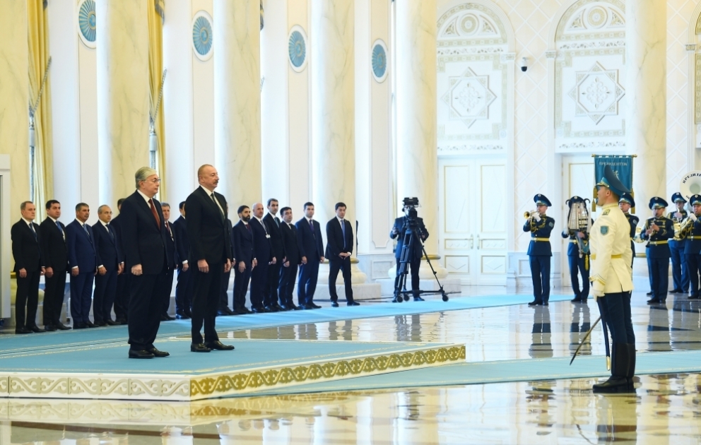 Cérémonie d’accueil officiel du président azerbaïdjanais à Astana