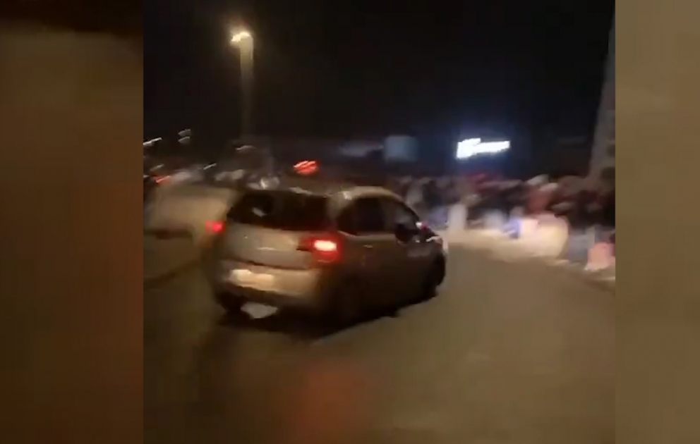 Во французском Бордо автомобиль врезался в толпу людей