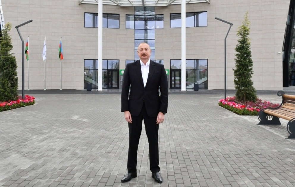 President Ilham Aliyev was interviewed by Azerbaijan Television in city of Salyan