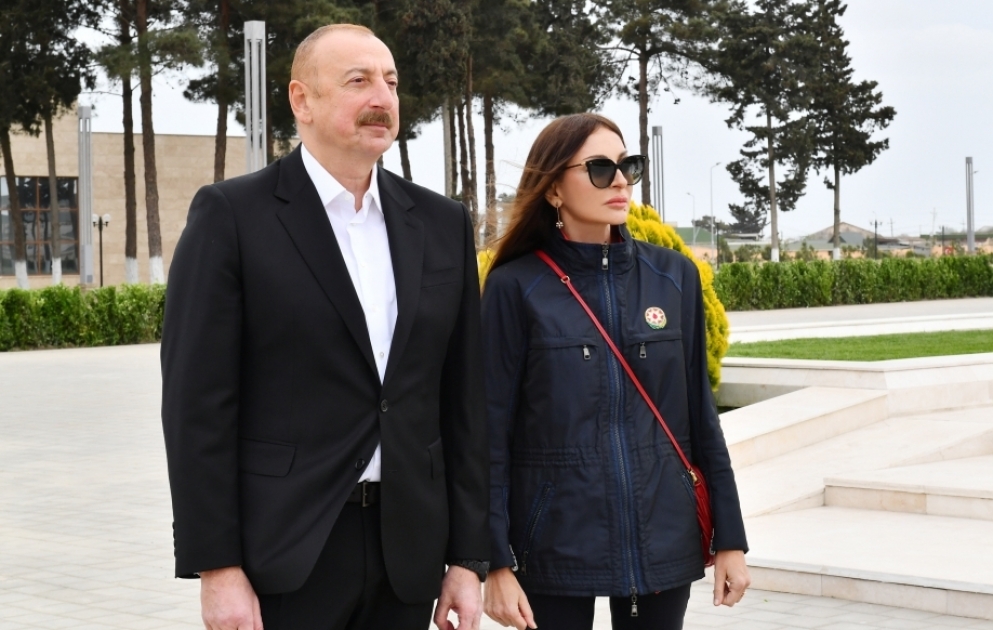 Prezident İlham Əliyev və birinci xanım Mehriban Əliyeva Neftçala rayonuna səfər ediblər