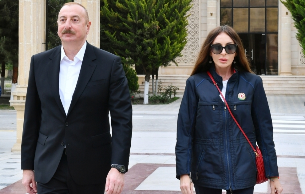 Prezident İlham Əliyev və birinci xanım Mehriban Əliyeva Salyan rayonuna səfər ediblər