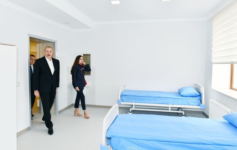 Visite de la Maternité et de la Polyclinique de l’enfant de l’Hôpital central régional de Salyan