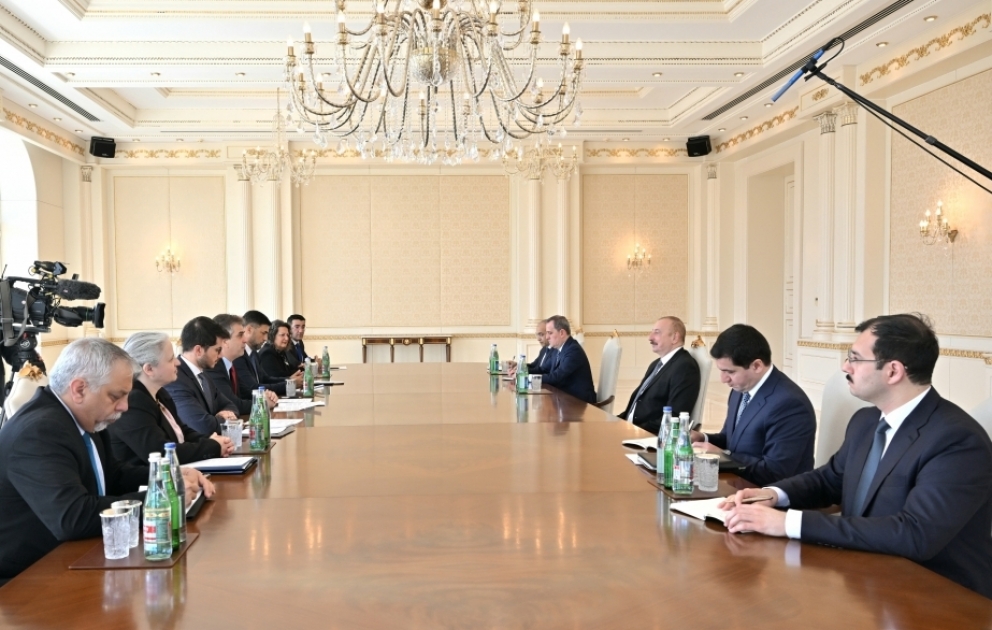 Präsident Ilham Aliyev empfängt Außenminister von Israel