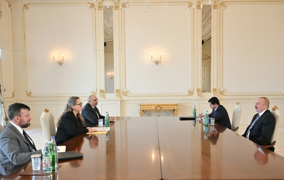 President Ilham Aliyev received US Deputy Assistant Secretary of State