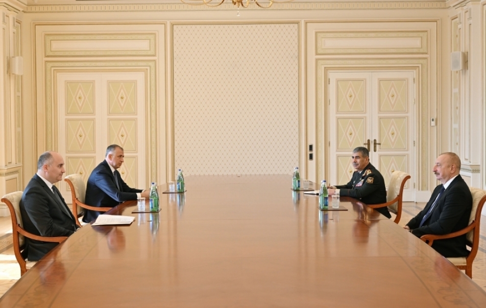 President Ilham Aliyev received Defense Minister of Georgia