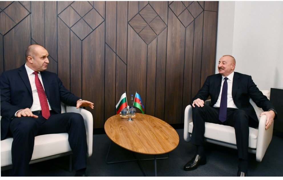 Präsident Ilham Aliyev und Präsident Rumen Radev treffen sich zu Vier-Augen-Gespräch in Sofia