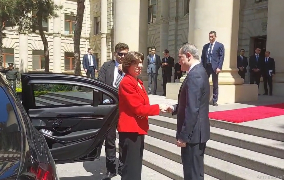 Azərbaycan və Fransa xarici işlər nazirləri görüşüb