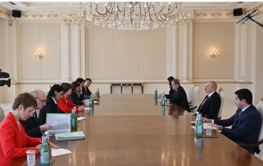 Präsident Ilham Aliyev empfängt Ministerin für Europa und auswärtige Angelegenheiten von Frankreich