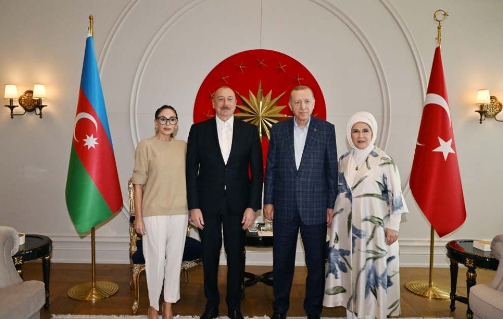 Azərbaycan və Türkiyə prezidentləri birgə nahar ediblər