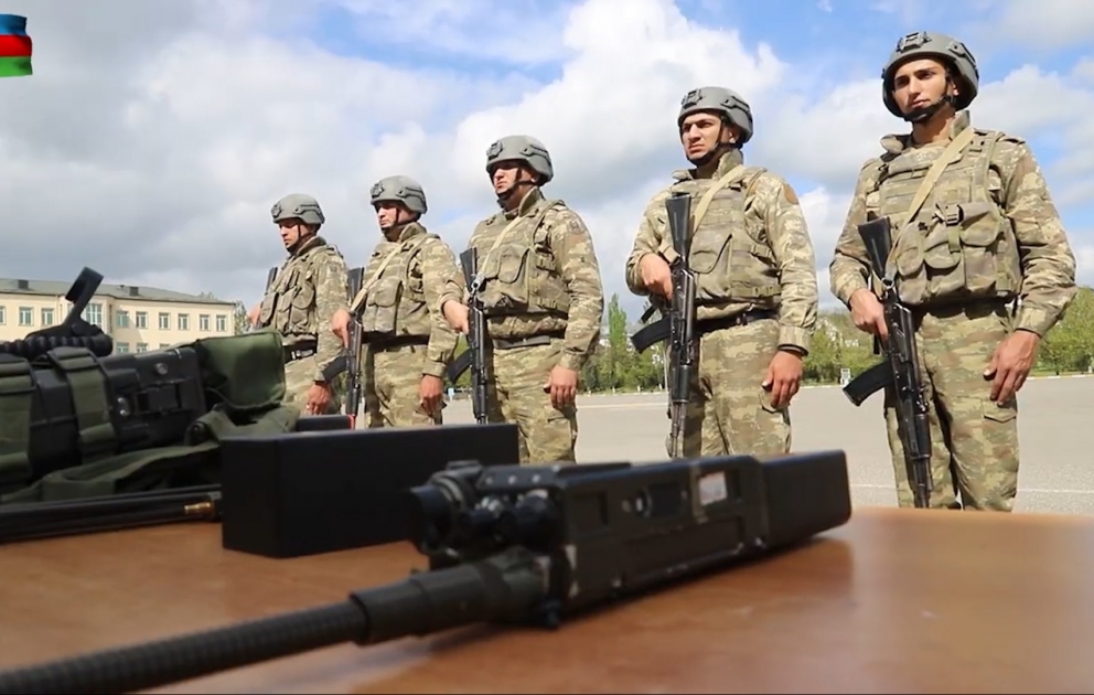 Hərbi vəzifəlilərin təlim toplanışı başa çatıb