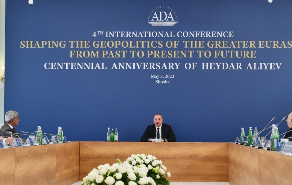 Le président Ilham Aliyev participe à la conférence internationale sur le thème « La formalisation de la géopolitique de la Grande Eurasie : du passé au présent et à l’avenir »