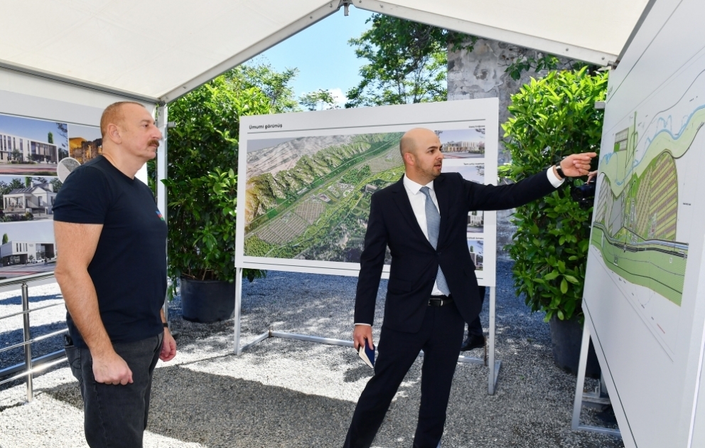 Pose de la première pierre du village de Khanlyg de la région de Goubadly