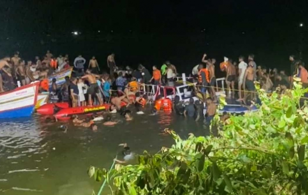 Hindistanda turist qayığı batdı: 18 nəfər öldü