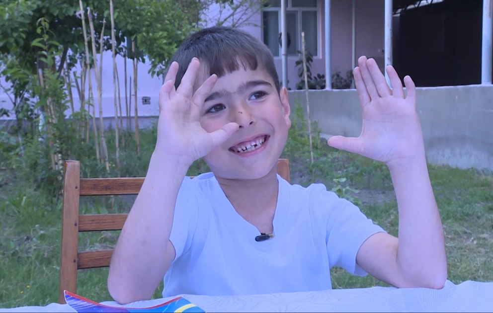 Göyçaylı uşağı hər kəsdən fərqləndirən onun barmaq sayıdır
