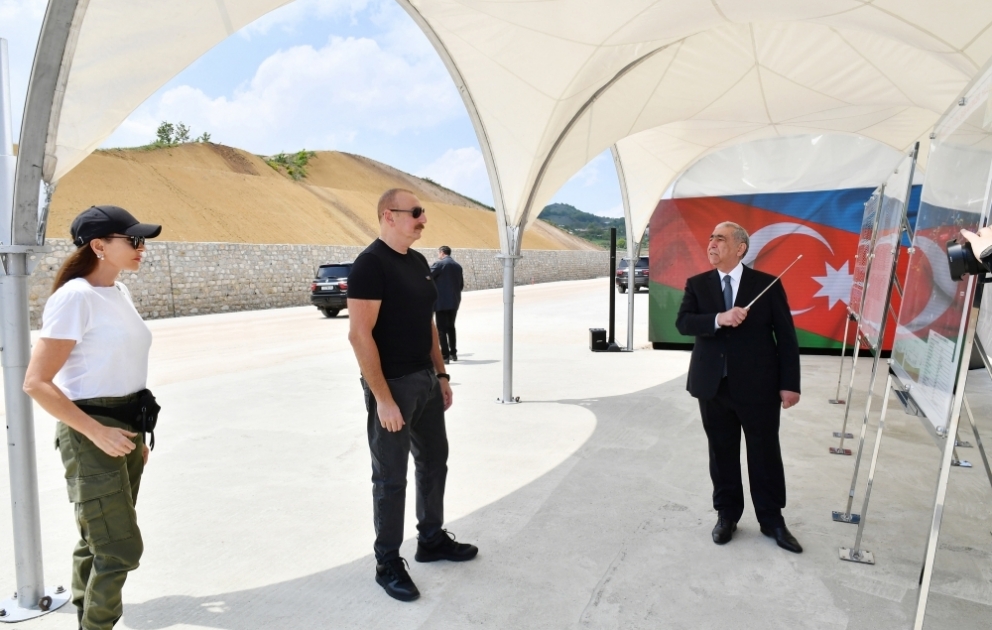 President Ilham Aliyev and First Lady Mehriban Aliyeva paid visit to Shusha 
The head of state and the First Lady viewed progress of work at the 66th-81st kilometer section of Ahmadbayli-Fuzuli-Shusha highway