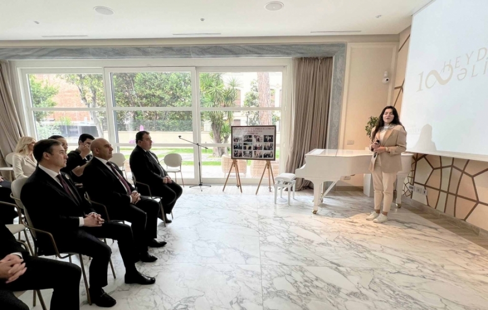 İtaliyada Ümummilli Liderin 100 illik yubileyi qeyd edilib