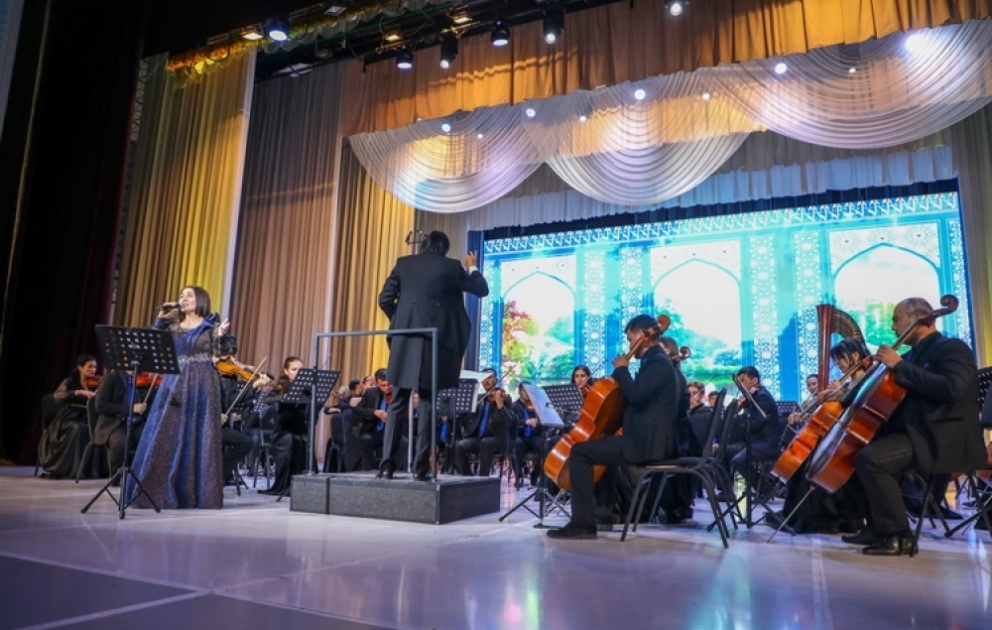 Özbəkistanda Ulu Öndər Heydər Əliyevin 100 illiyi ilə bağlı konsert təşkil olunub
