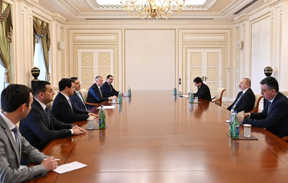 Ilham Aliyev reçoit le président du parlement géorgien
