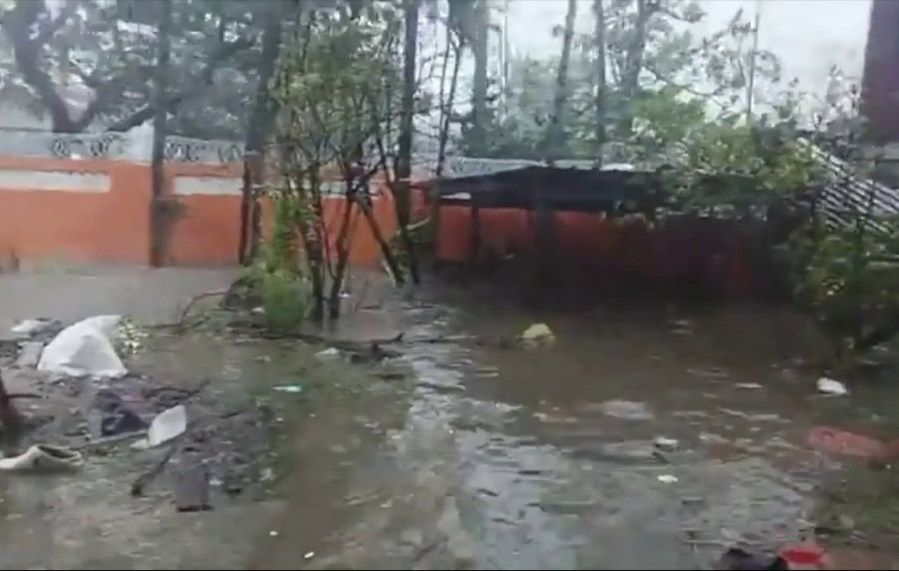 Homes flooded as Cyclone Mocha batters western Myanmar