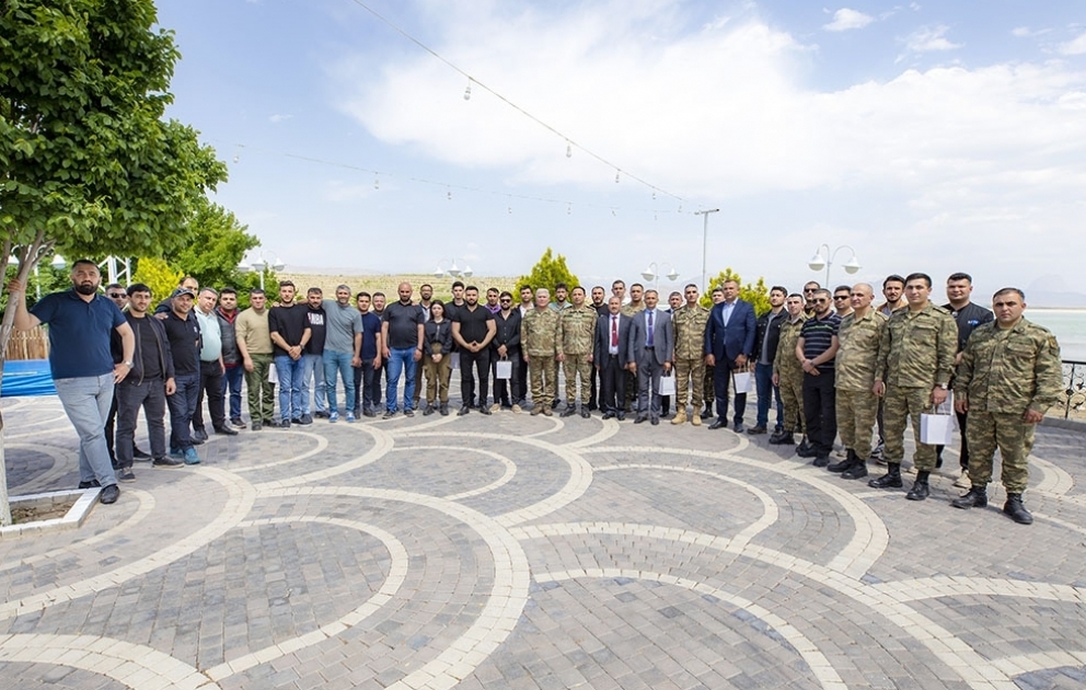 Əlahiddə Ümumqoşun Orduya mediatur təşkil olunub