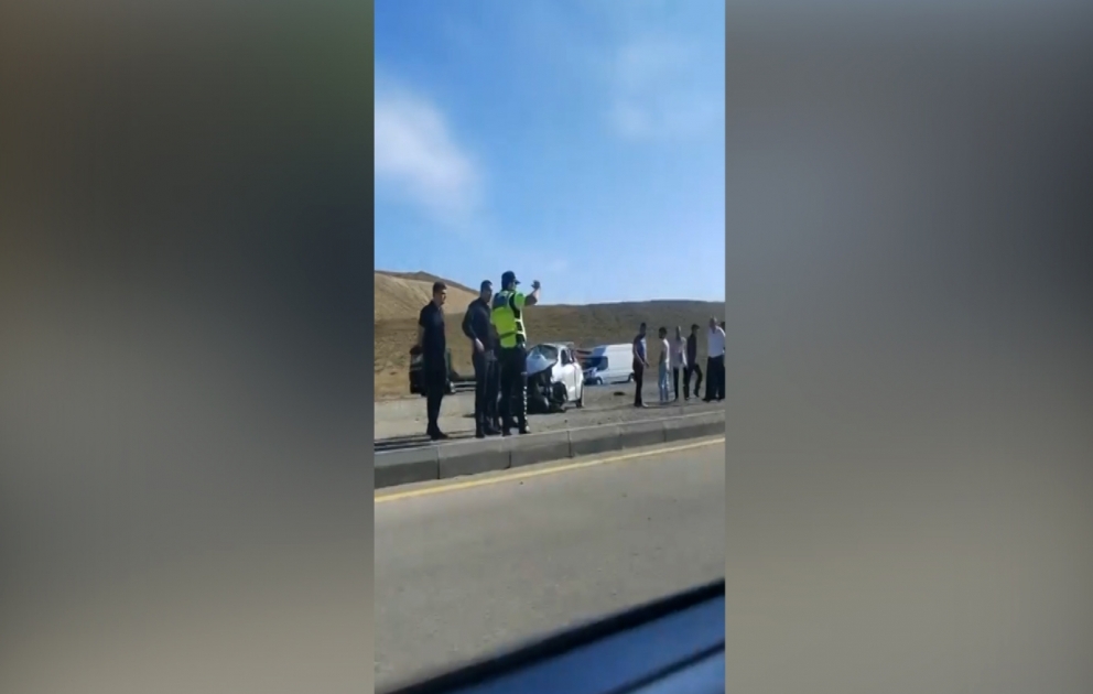 Qobustan rayonu ərazisində baş verən yol qəzasında beş nəfər ölüb
