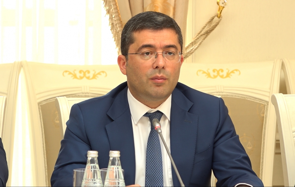 Media subyektlərinin inkişafı üçün əlverişli şərait yaradılıb
