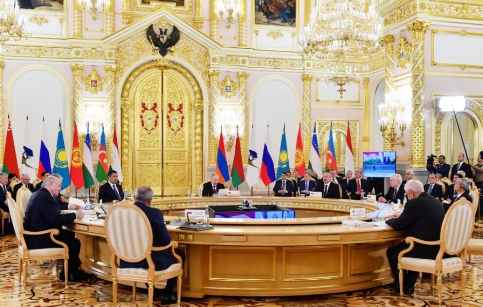 President Ilham Aliyev participated in expanded meeting of Supreme Eurasian Economic Council in Moscow
