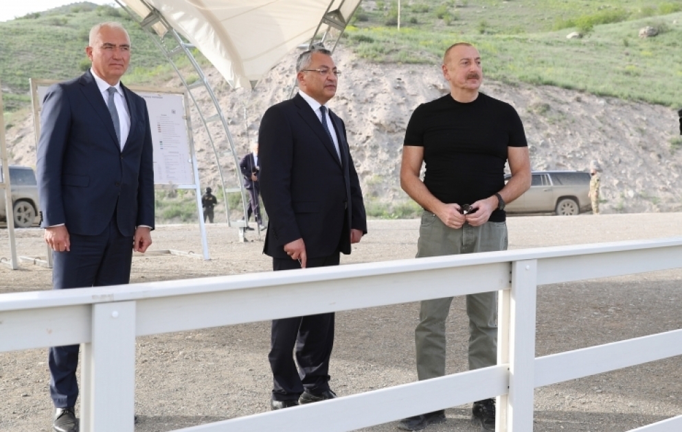 President Ilham Aliyev examined progress of construction in village of Zabukh of Lachin district