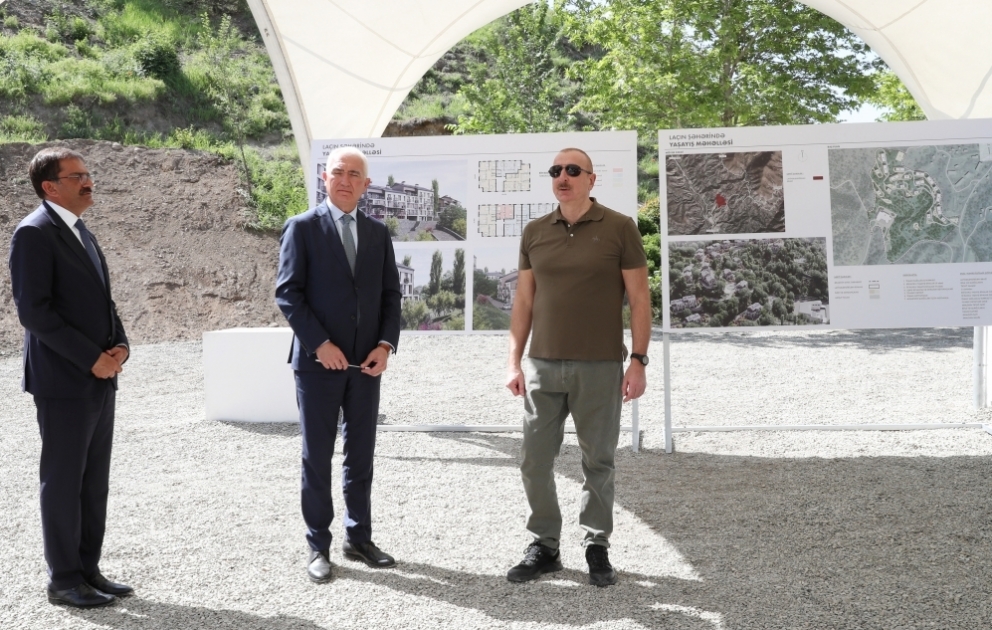 Laçın şəhərində ilk çoxmənzilli yaşayış məhəlləsinin təməli qoyulub