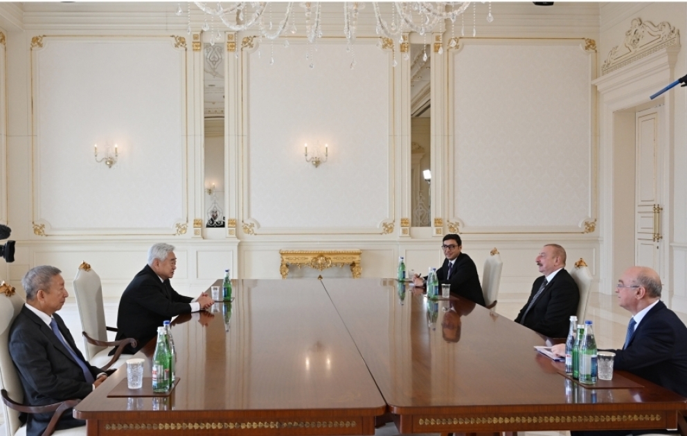 Le président azerbaïdjanais reçoit le président de la Fédération mondiale de taekwondo et le vice-président du Comité international olympique
