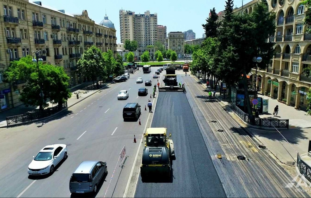 Bayram tətili günlərində paytaxt yollarında təmir işləri aparılıb