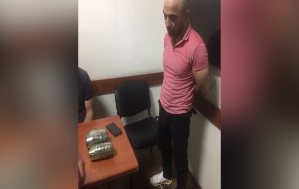 Bakıda iranlı narkotacirin şəbəkəsinə daxil olan şəxs tutulub