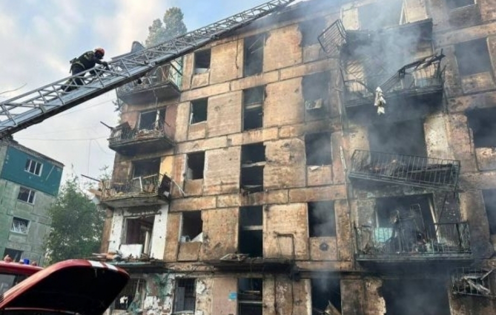 Krivoy Roqda yaşayış binası raketlə vurulub, ölən və yaralananlar var