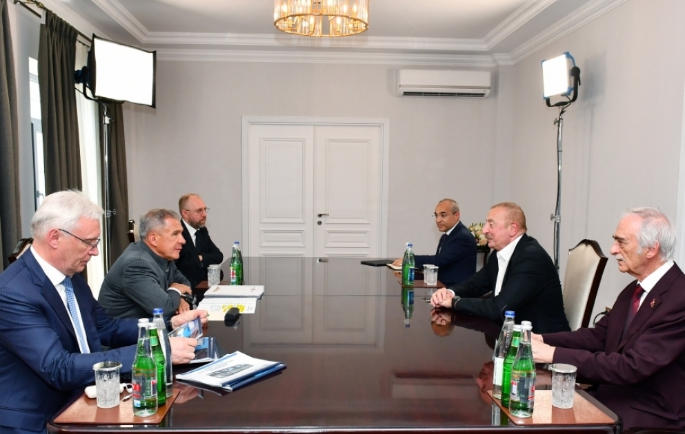 Prezident İlham Əliyevin Tatarıstan Respublikasının Rəisi Rüstəm Minnixanov ilə görüşü olub